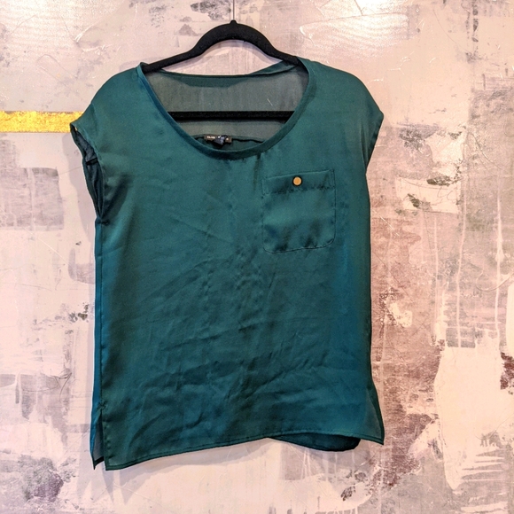 Club Monaco XS Emerald Green Blouse / Tee - Picture 1 of 3